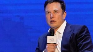Elon Musk says he doesn't want to be CEO of any company and tries to walk back SEC insults