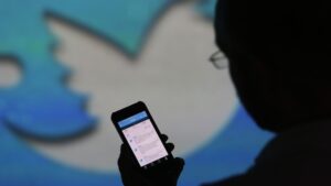 Twitter exec says there will soon be three types of accounts: official, paid and unlabeled