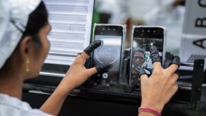 Why the U.S. trails China in phone manufacturing